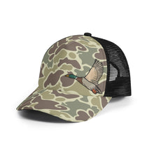 Load image into Gallery viewer, Kids Camo Mesh Baseball Caps
